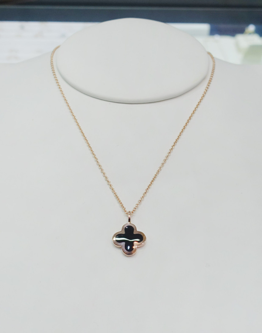Onyx Four Leaf Clover Necklace Feminine fashionabl