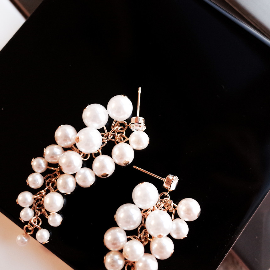 NO.71 Songyongui grape pearl earrings Stylish chic