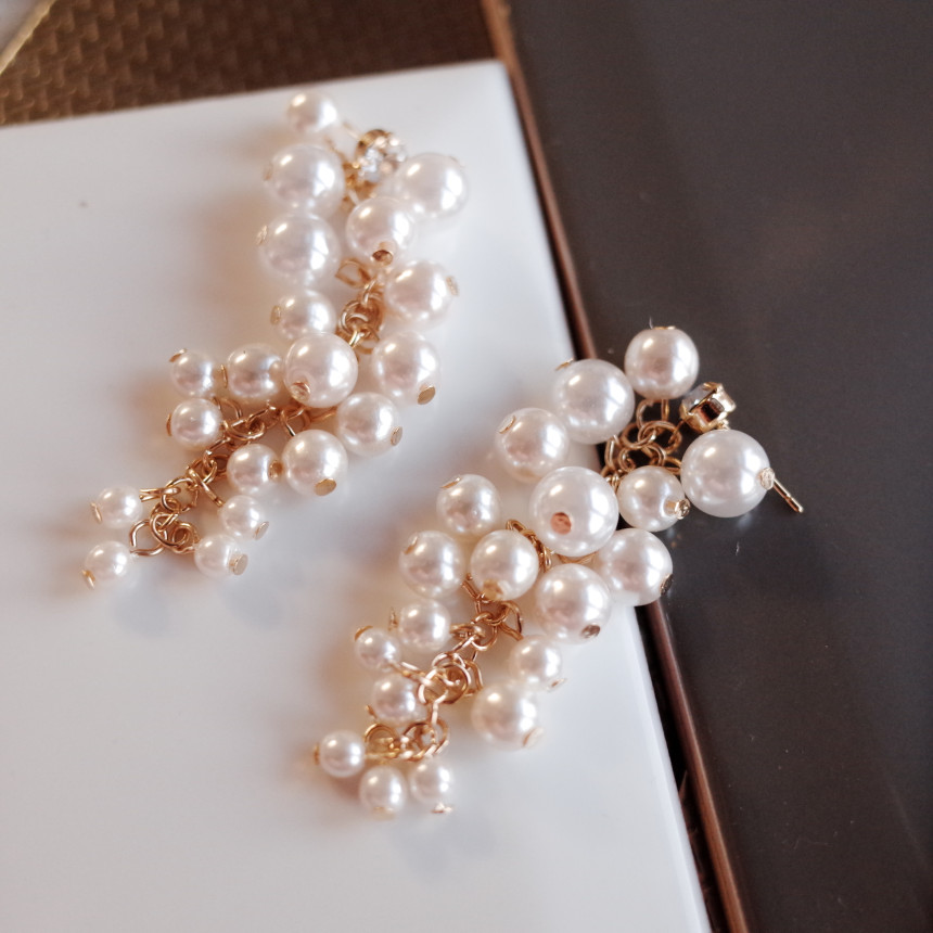 NO.71 Songyongui grape pearl earrings Stylish chic
