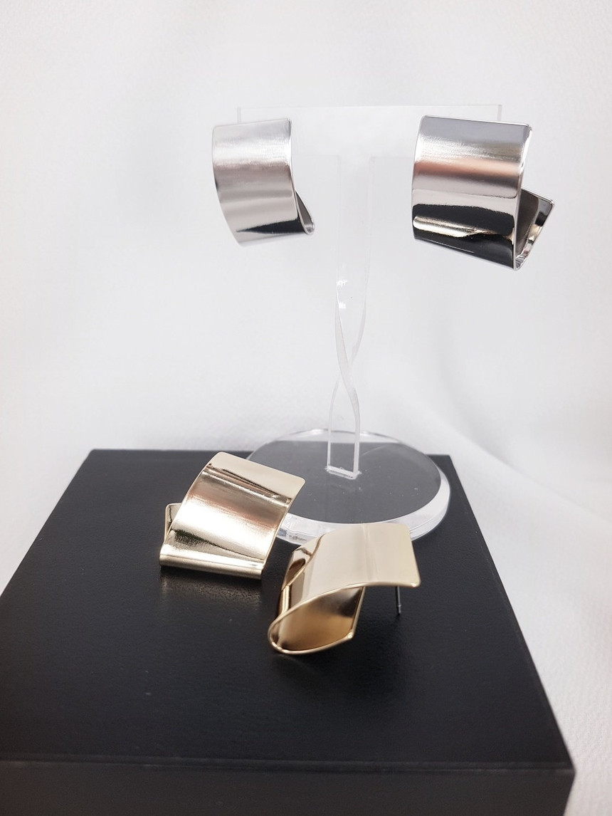 2color Bold Streamline Metal Square Earrings Retro