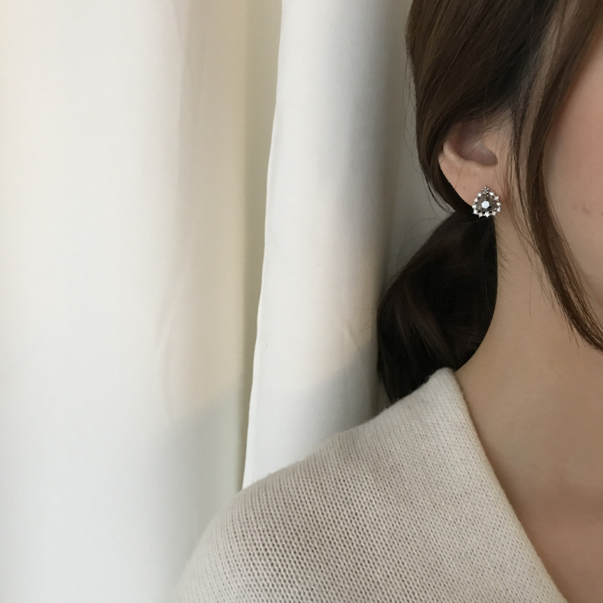 Chea Cubic Daily Earring 3color Date Look Minimal 