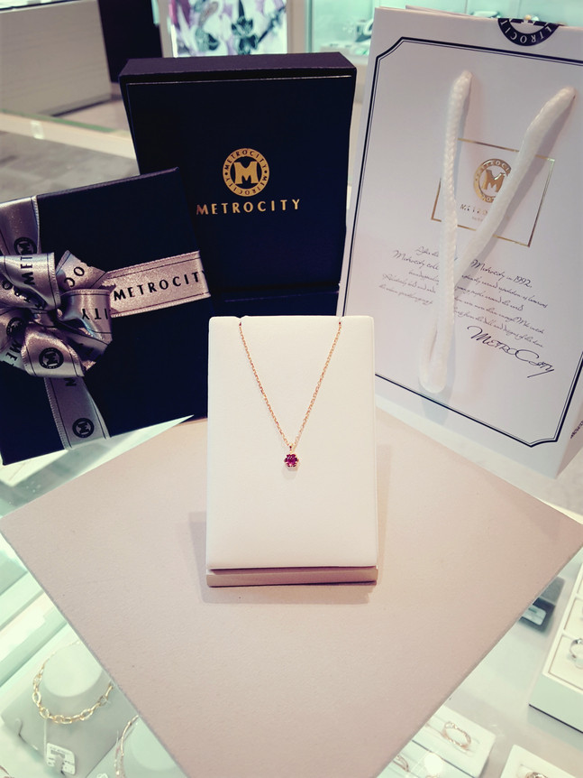 Metro City Jewelry January Birthstone Garnet Neckl