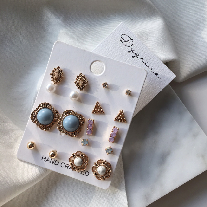 Vintage point earrings set Edging styling antique 