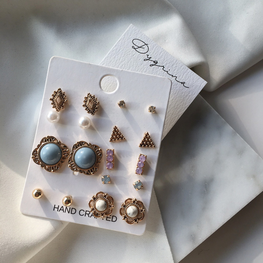 Vintage point earrings set Edging styling antique 