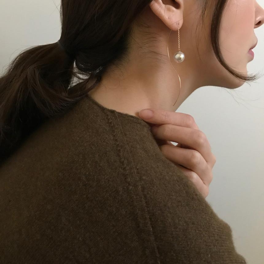 all silver Liana Wave Pearl Drop Earrings Feminine