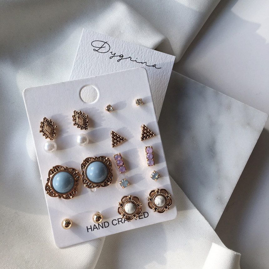 Vintage point earrings set Edging styling antique 