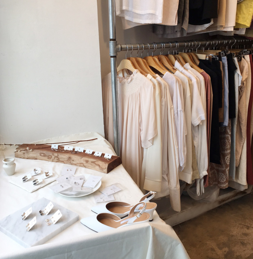 Vintage point earrings set Edging styling antique 