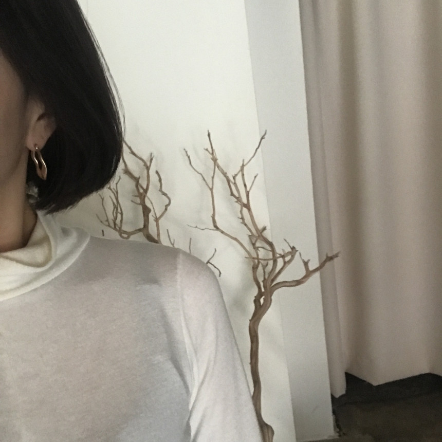 Bell wave earring Women in their 20s High quality 