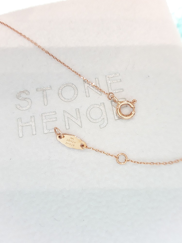 Stonehenge rose gold necklace I0056 Daily coordina