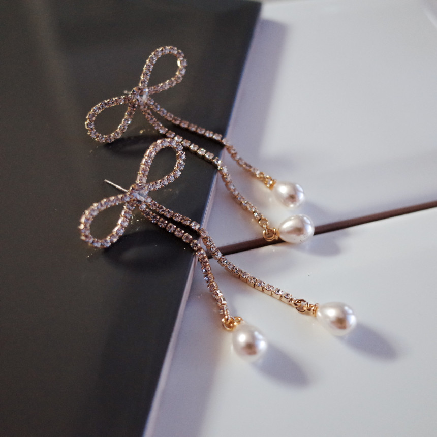 Ribbon Girl Stone Earrings Long Pearl Drop Earring