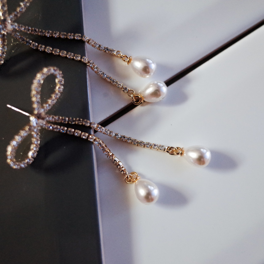 Ribbon Girl Stone Earrings Long Pearl Drop Earring