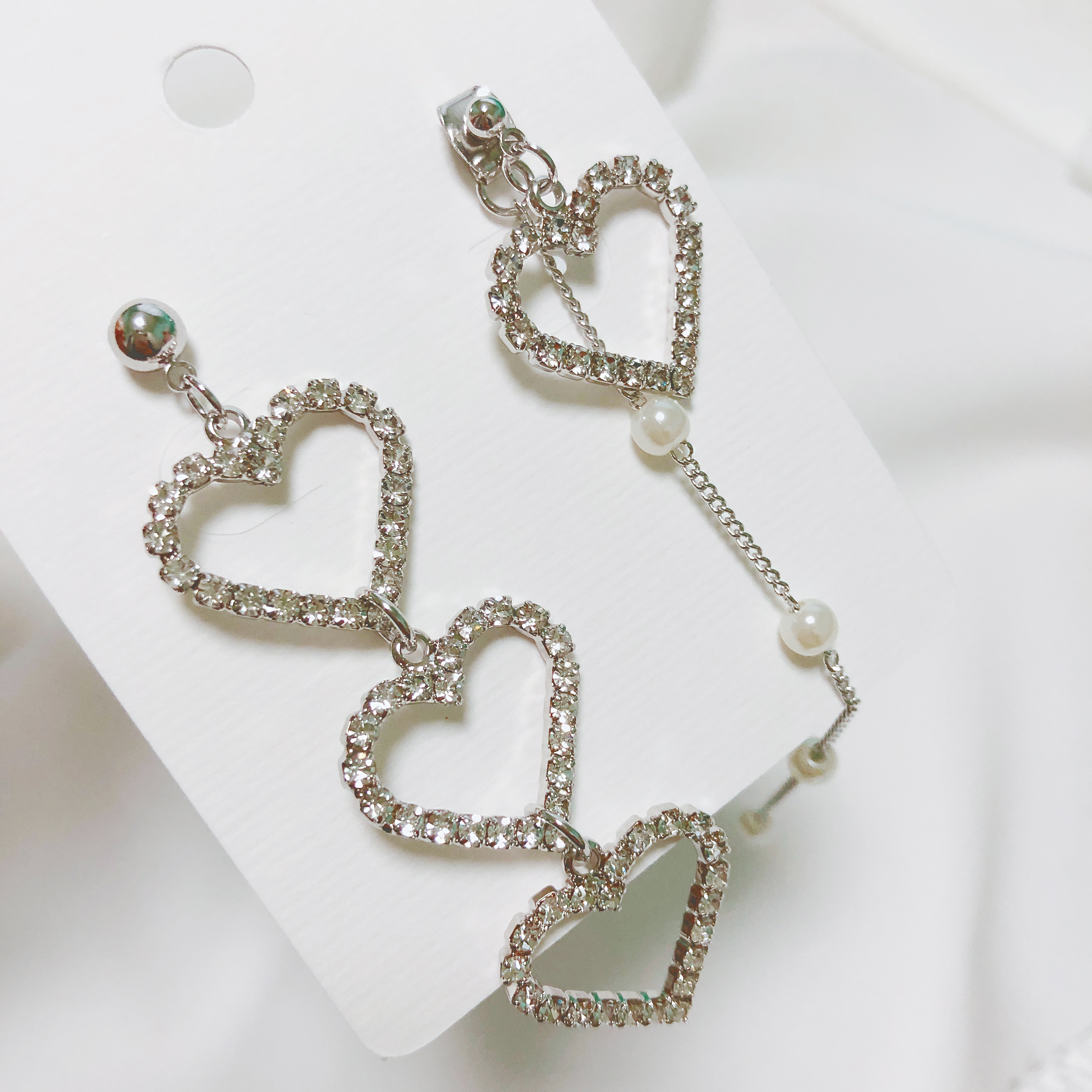 Unique Pearl Triple Heart Drop Earrings Silver, Go