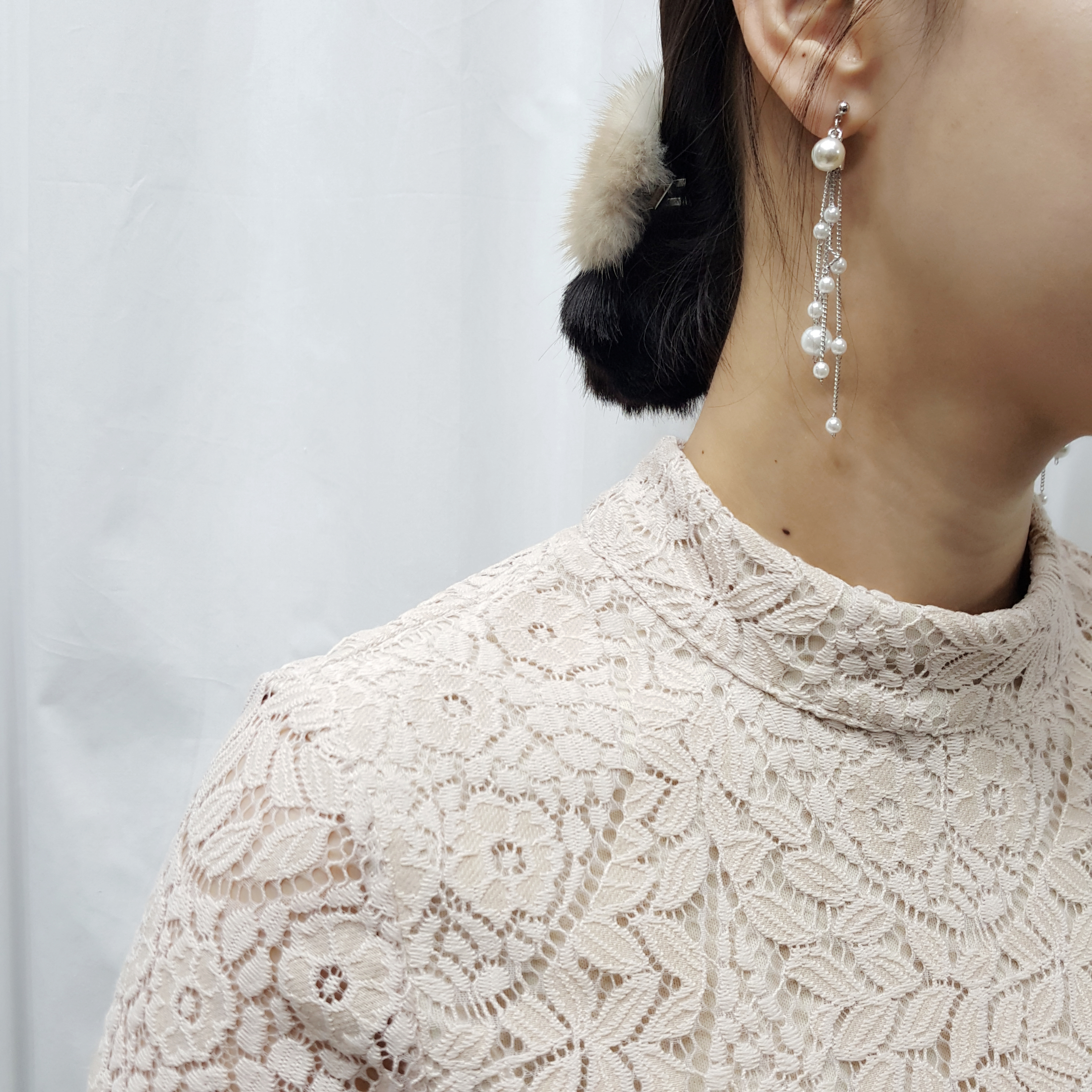 Long pearl chain Earrings Edge styling Formal blin