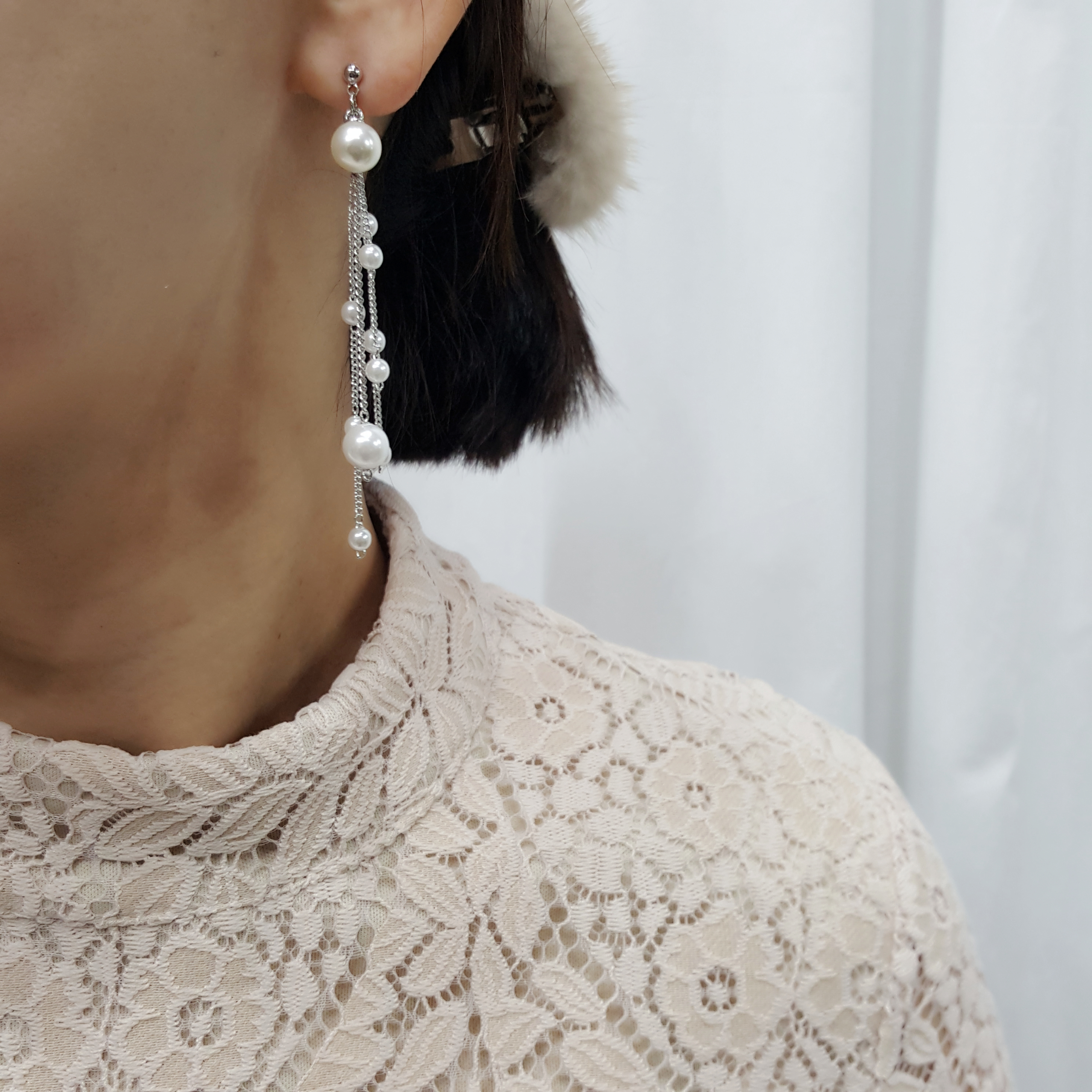 Long pearl chain Earrings Edge styling Formal blin