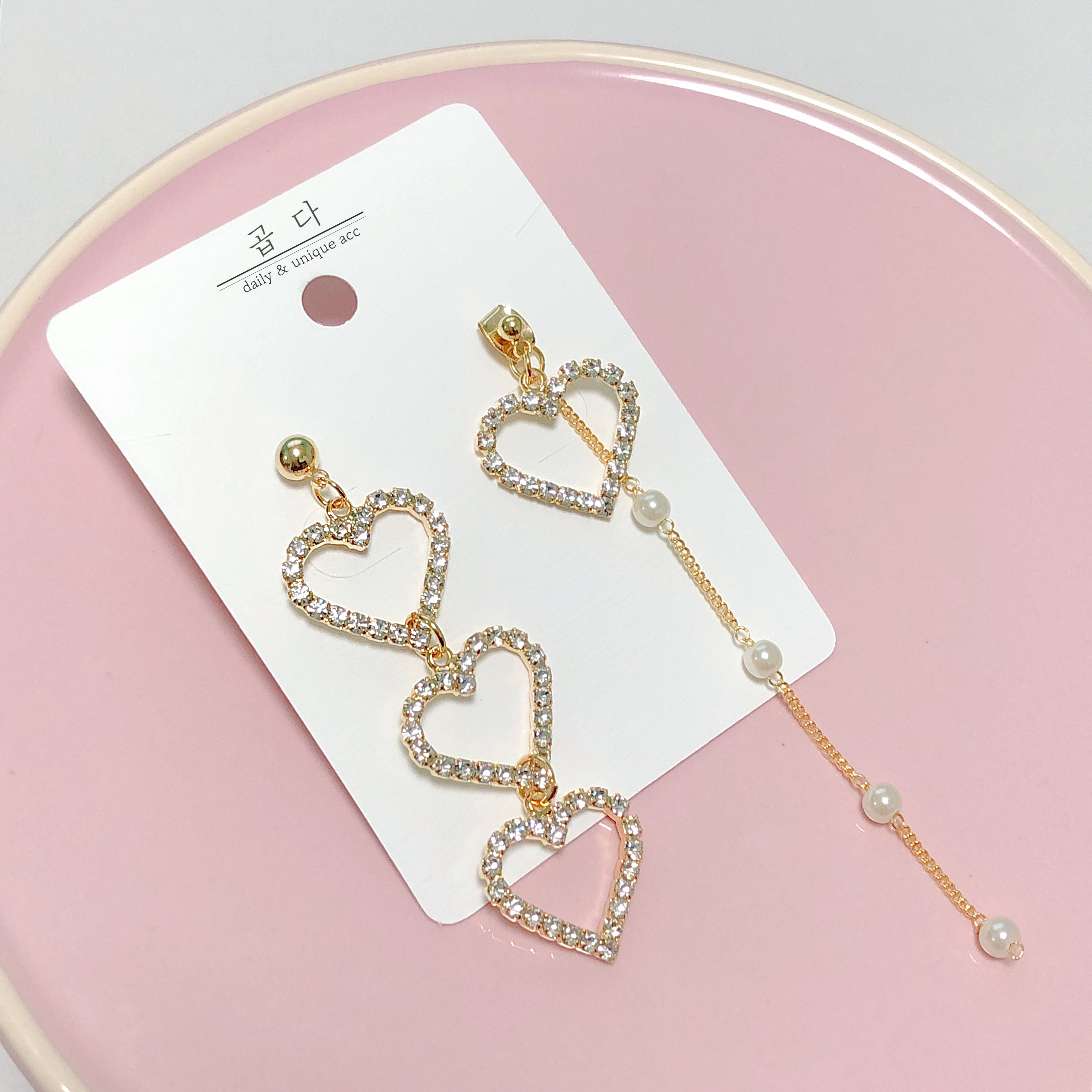 Unique Pearl Triple Heart Drop Earrings Silver, Go