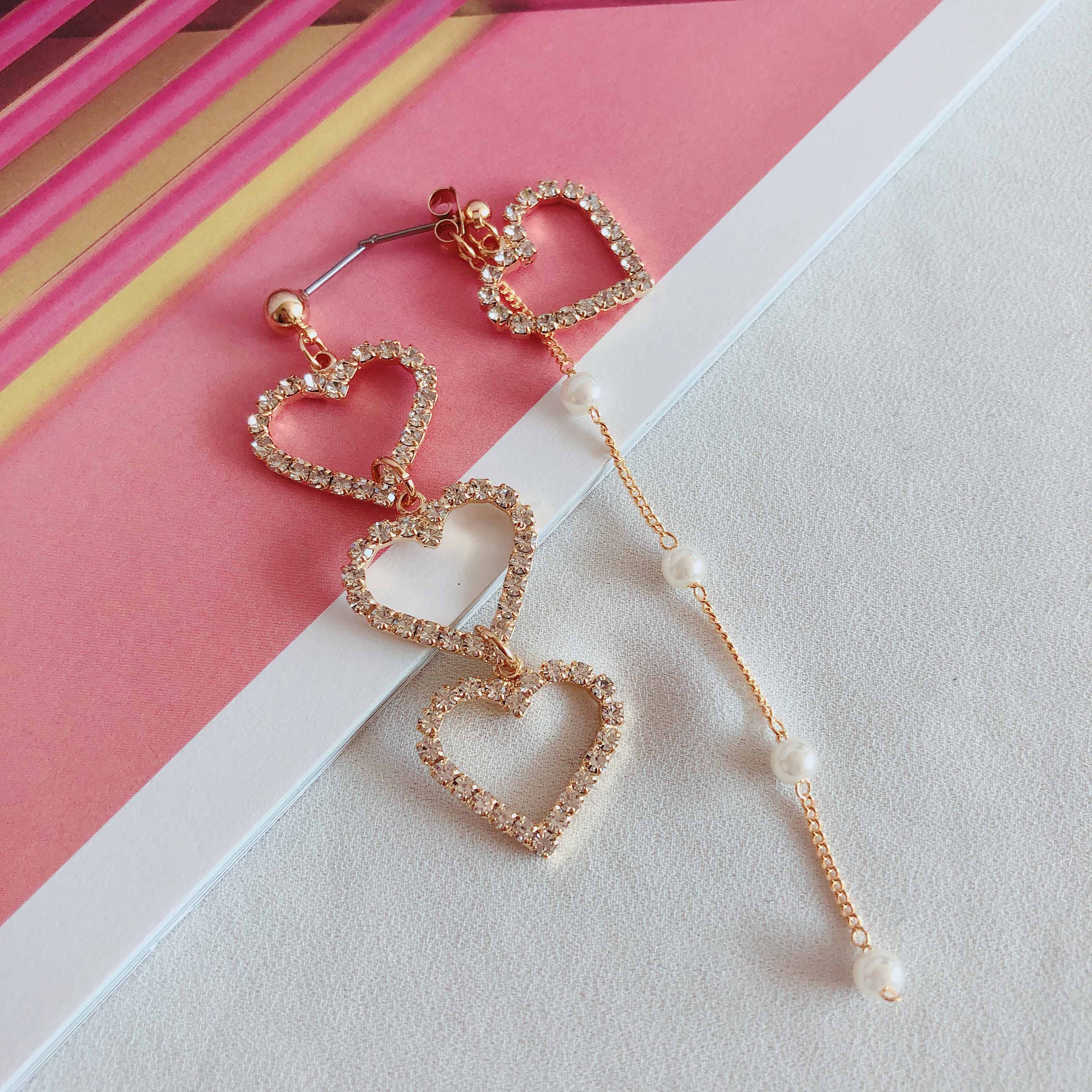 Unique Pearl Triple Heart Drop Earrings Silver, Go