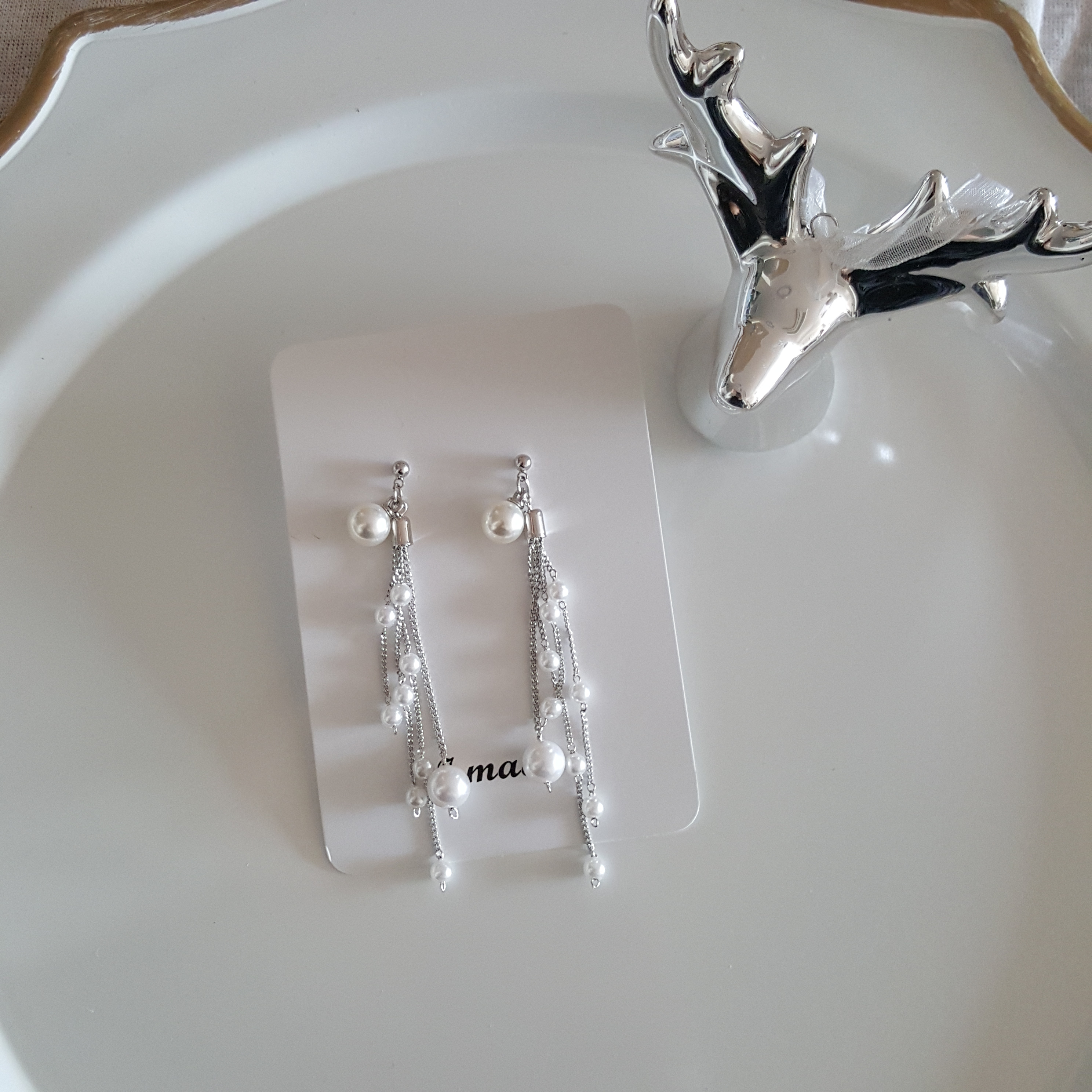 Long pearl chain Earrings Edge styling Formal blin