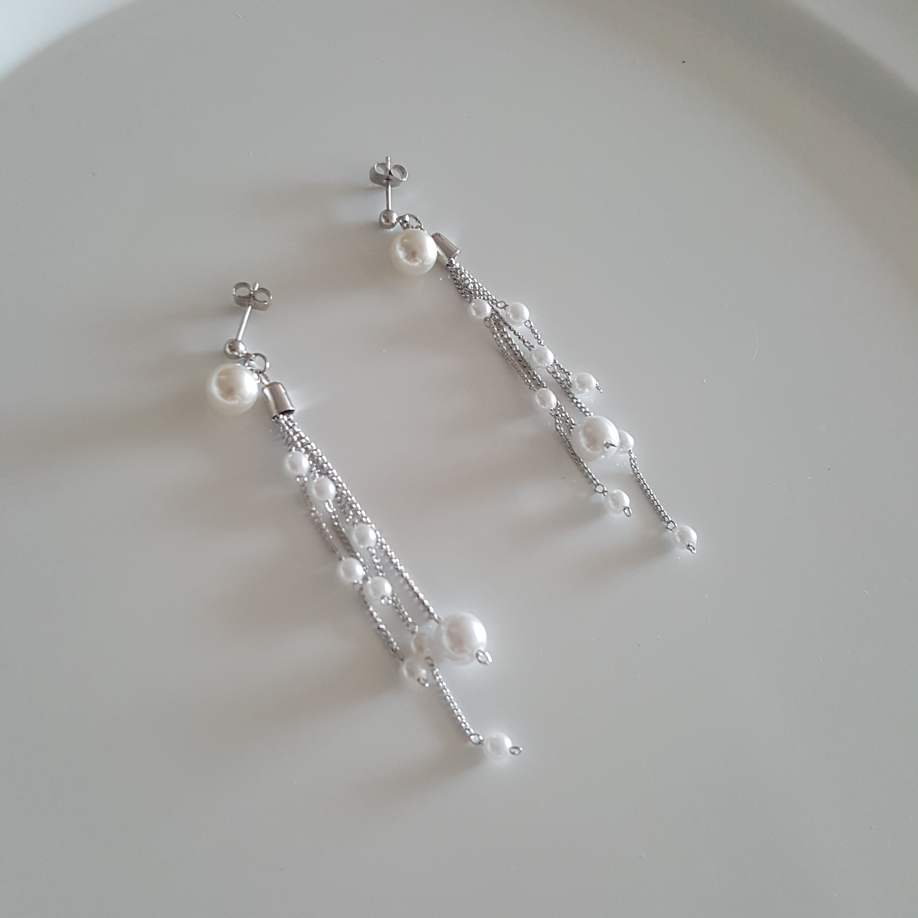 Long pearl chain Earrings Edge styling Formal blin
