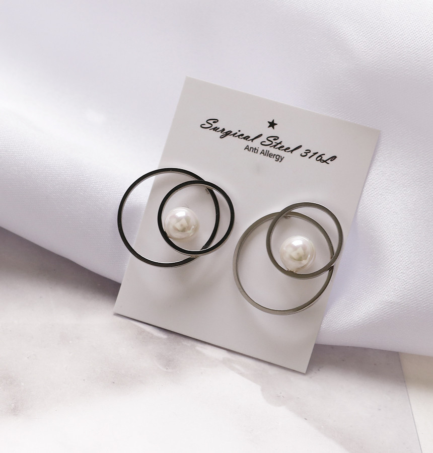 Double Round Pearl Surfacing Steel Earrings Titani