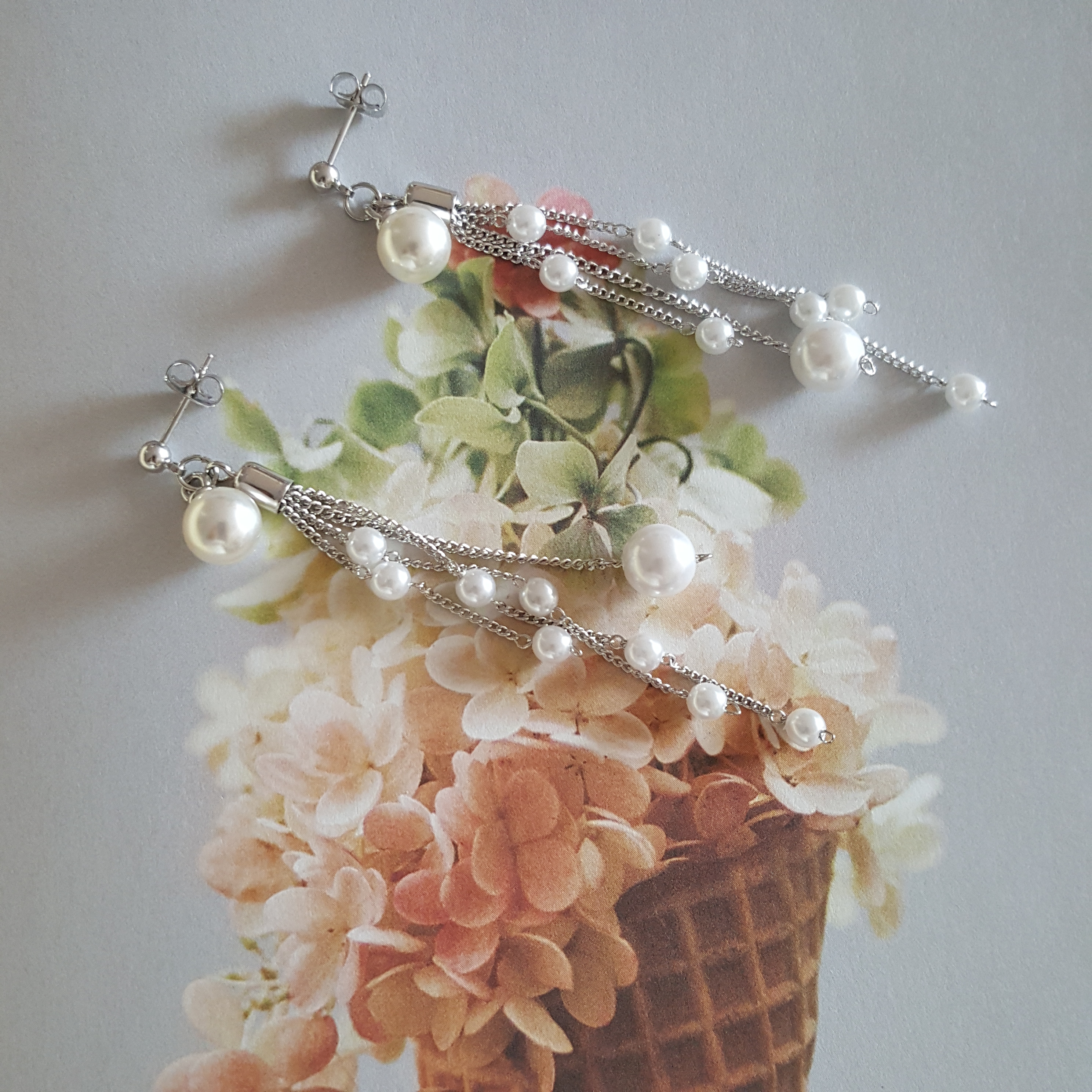 Long pearl chain Earrings Edge styling Formal blin