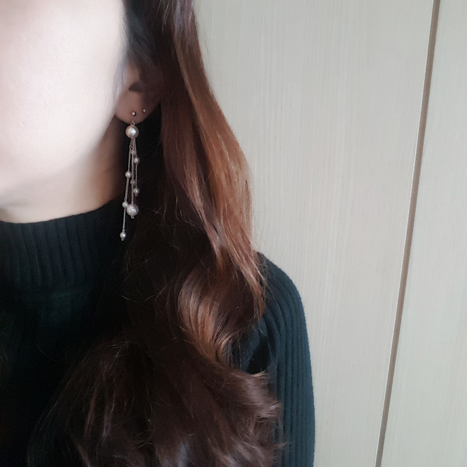 Long pearl chain Earrings Edge styling Formal blin