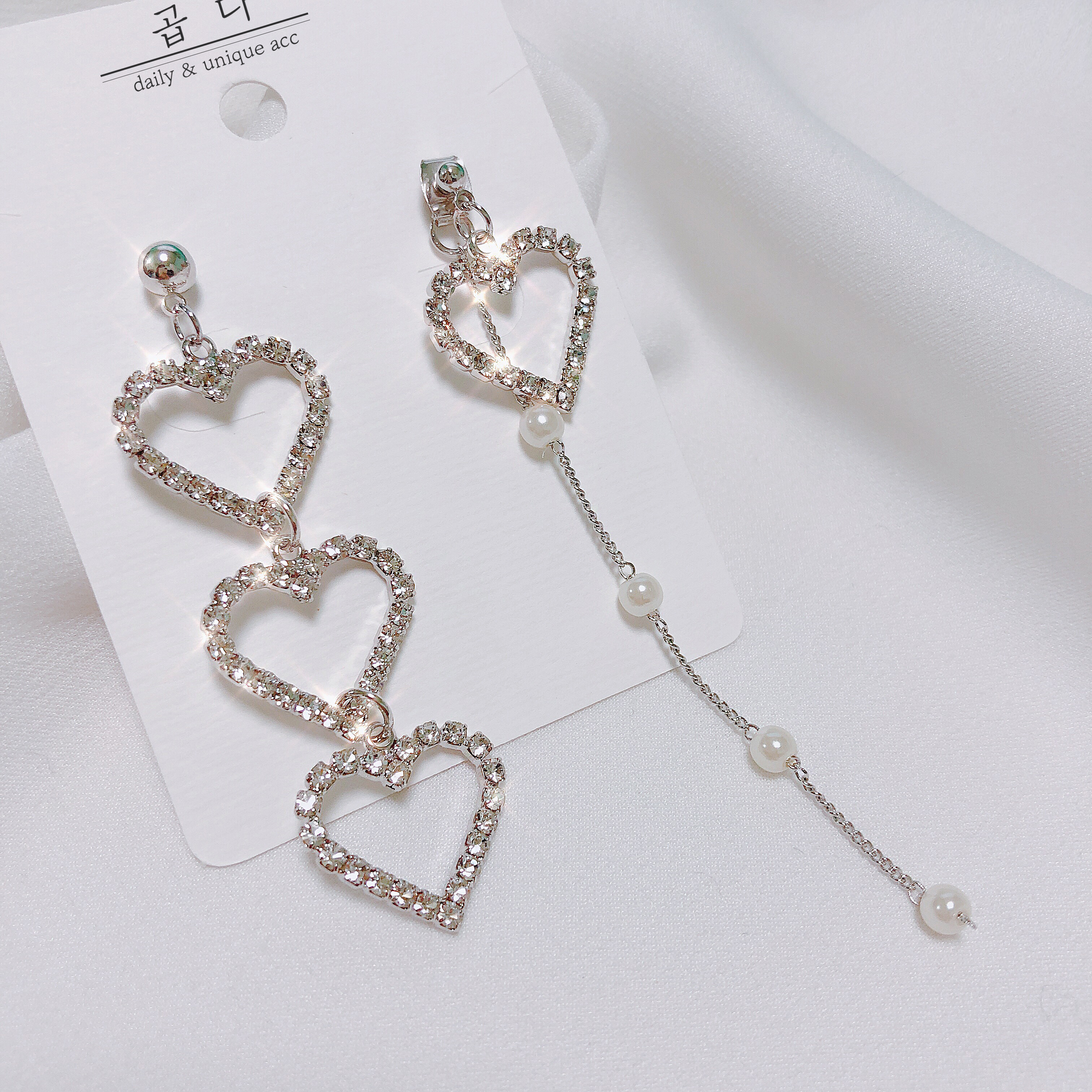Unique Pearl Triple Heart Drop Earrings Silver, Go