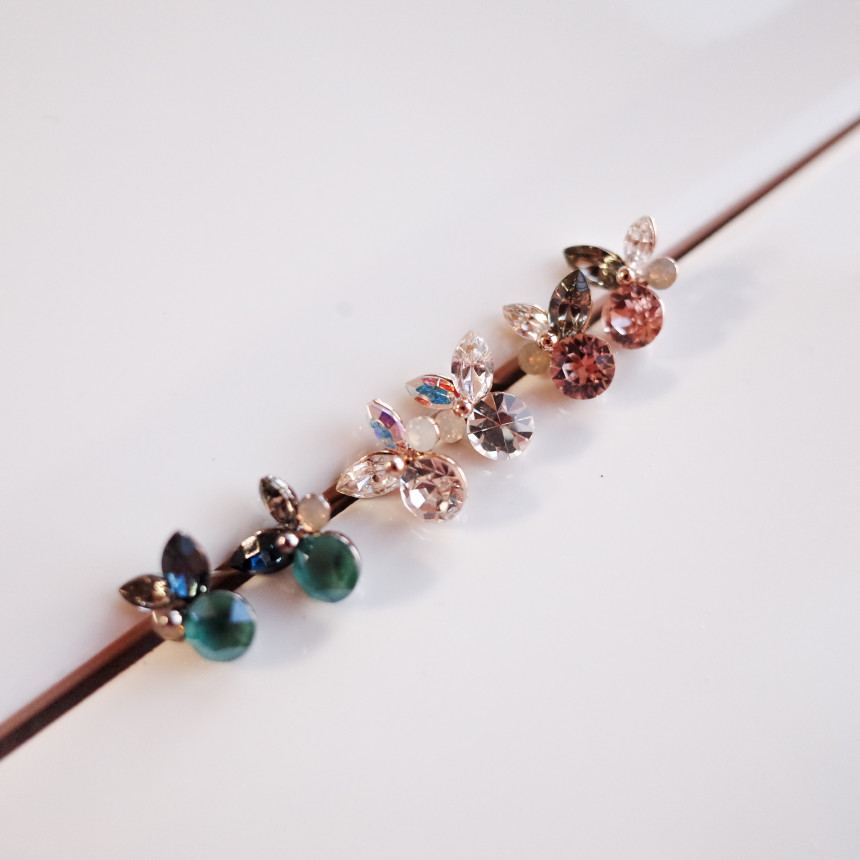 Petite Stone Mix Petals Silver Earrings Stylish Un