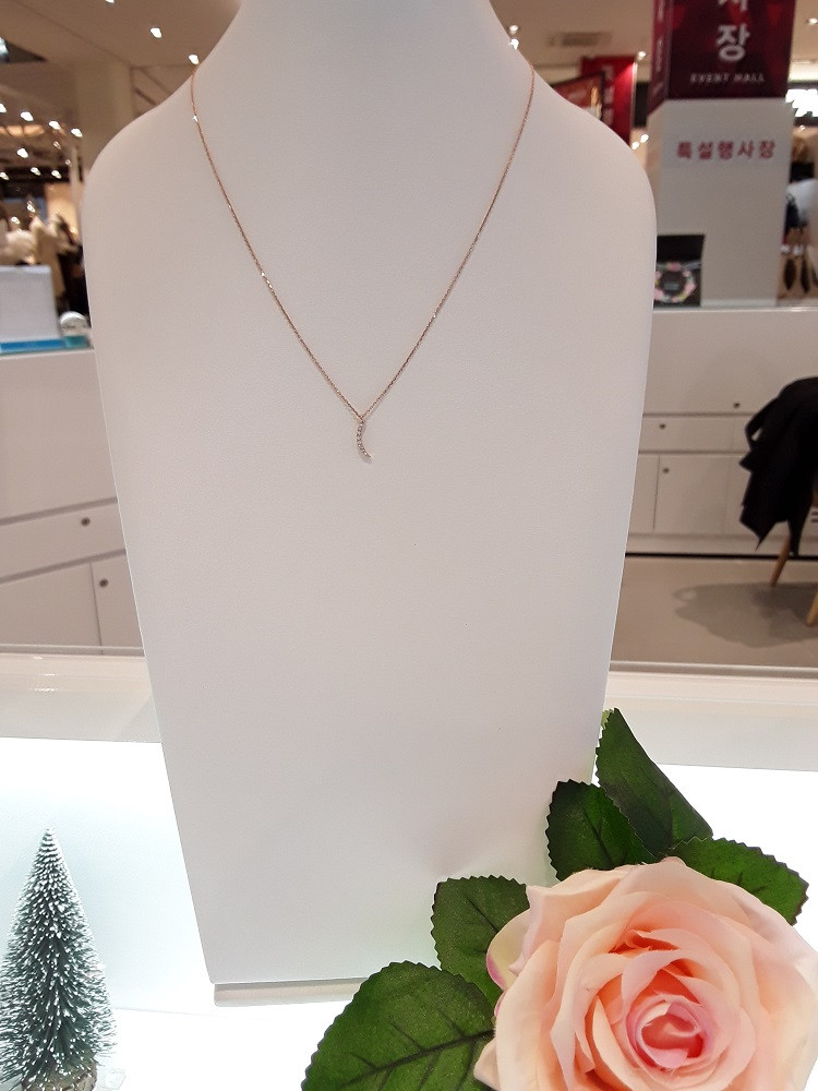 Stonehenge Rose Gold Necklace J0076 Minimal Style 