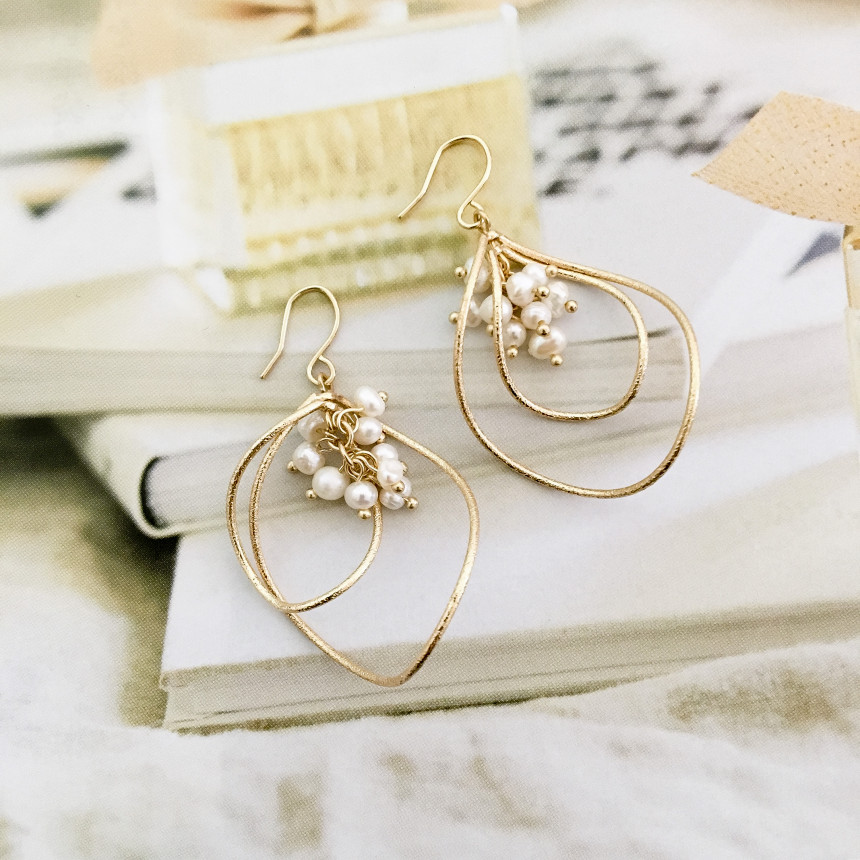 Frannet Pearl Freshwater Pearl Drop Earrings Styli