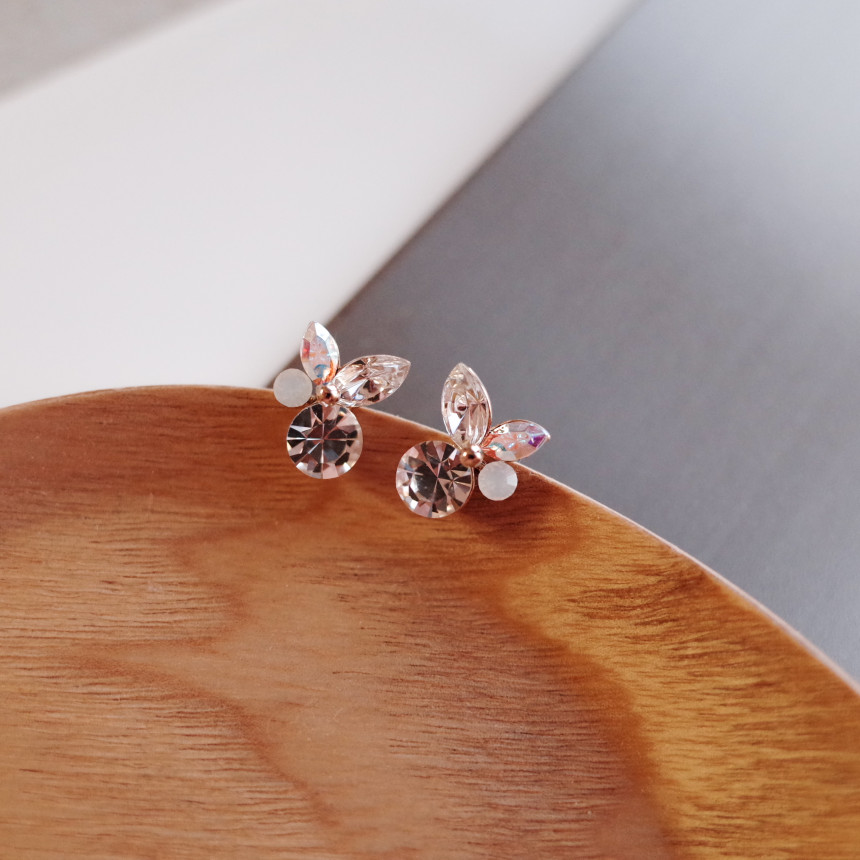 Petite Stone Mix Petals Silver Earrings Stylish Un