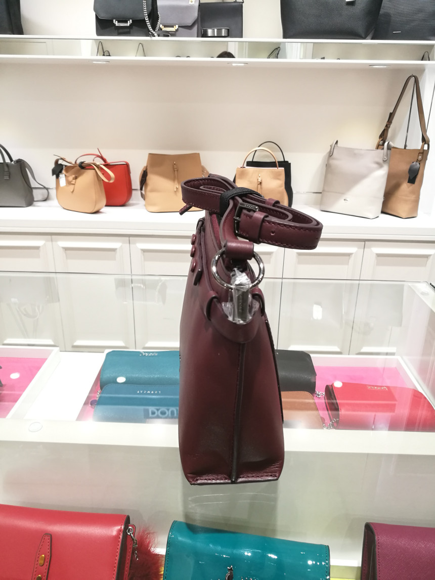 <b><p>LOVECAT Bre shoulder bag and oss-ck LHSHS015WI</p></b><b><p>ロブケトボネールショルダー兼クロスバックLHSHS015WIボーイ​​ッシュルック利用率の高い女性モ</p></b><br /><br /><p align='center'>