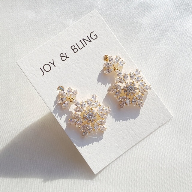 Snowball Cubic Earring Silver 20 drops Drop Crysta