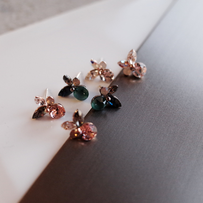 Petite Stone Mix Petals Silver Earrings Stylish Un