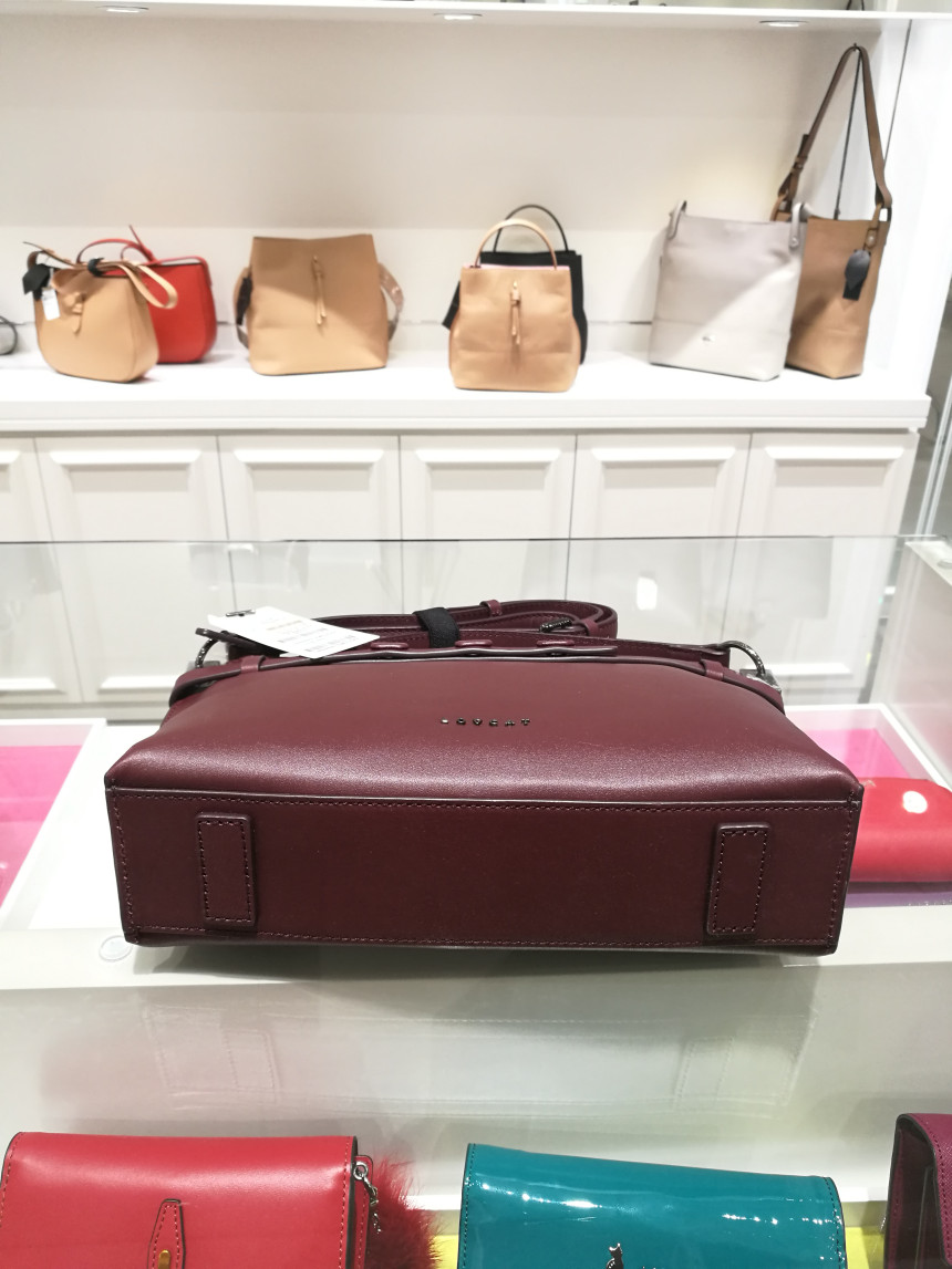 <b><p>LOVECAT Bre shoulder bag and oss-ck LHSHS015WI</p></b><b><p>ロブケトボネールショルダー兼クロスバックLHSHS015WIボーイ​​ッシュルック利用率の高い女性モ</p></b><br /><br /><p align='center'>