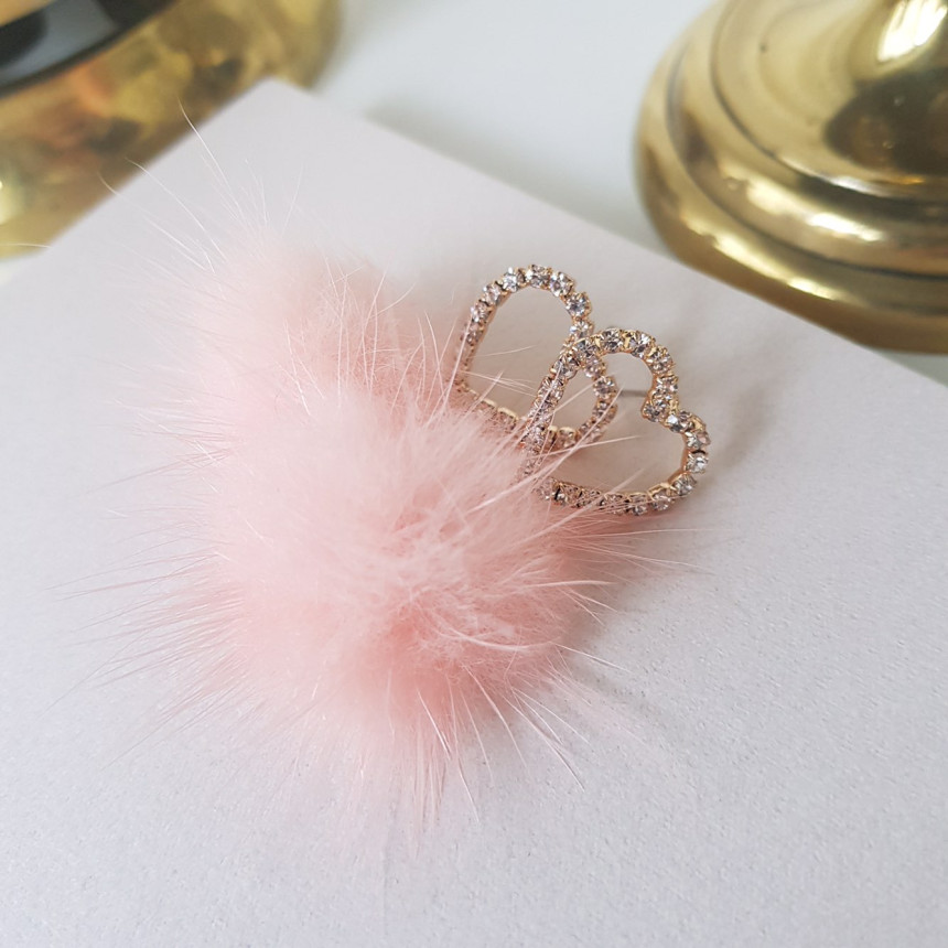 Loha Heart Cubic Mink Drop Earrings Guest Cody Lov