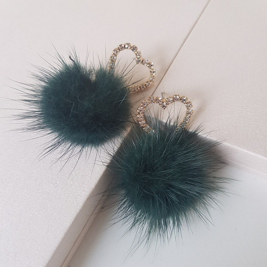 Loha Heart Cubic Mink Drop Earrings Guest Cody Lov