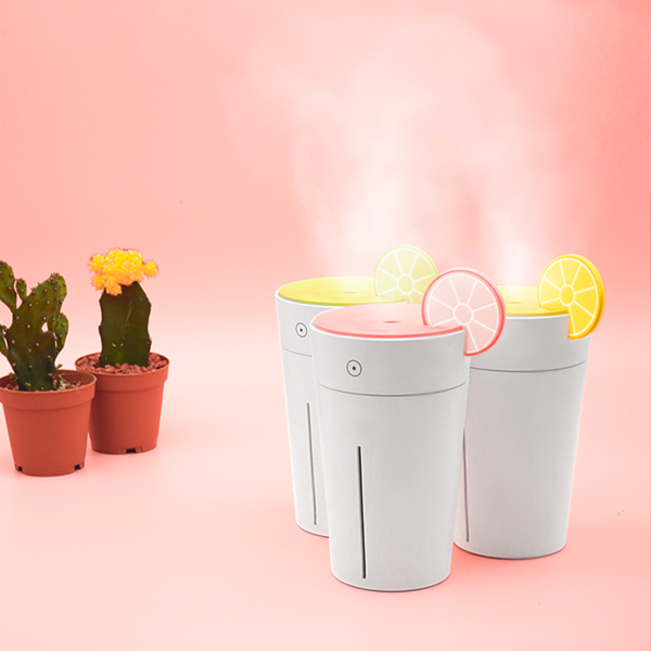 애니클리어 상큼톡톡 USB 휴대용 미니 초음파 가습기 차량용 컵홀더 가습기