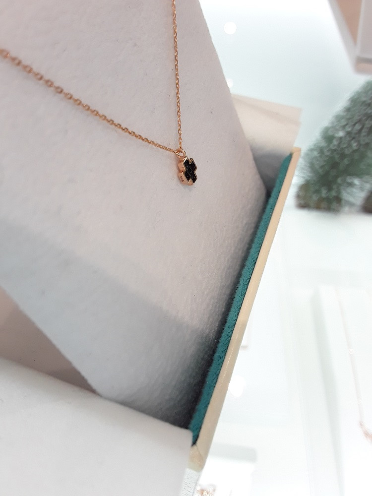 Stonehenge Rose Gold Necklace G1655 Minimal Style 