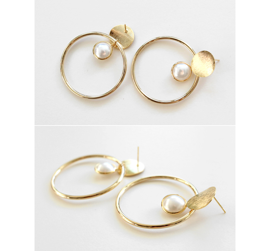 Bold metal pearl drop earrings E598 Vintage earrin