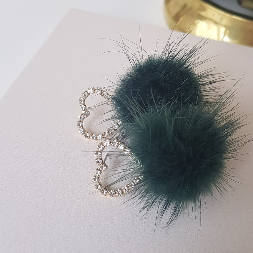 Loha Heart Cubic Mink Drop Earrings Guest Cody Lov