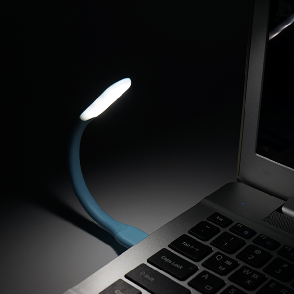 애니클리어 LED USB 터치 라이트 램프 간편보조등 PDB-LTL - 상품 이미지