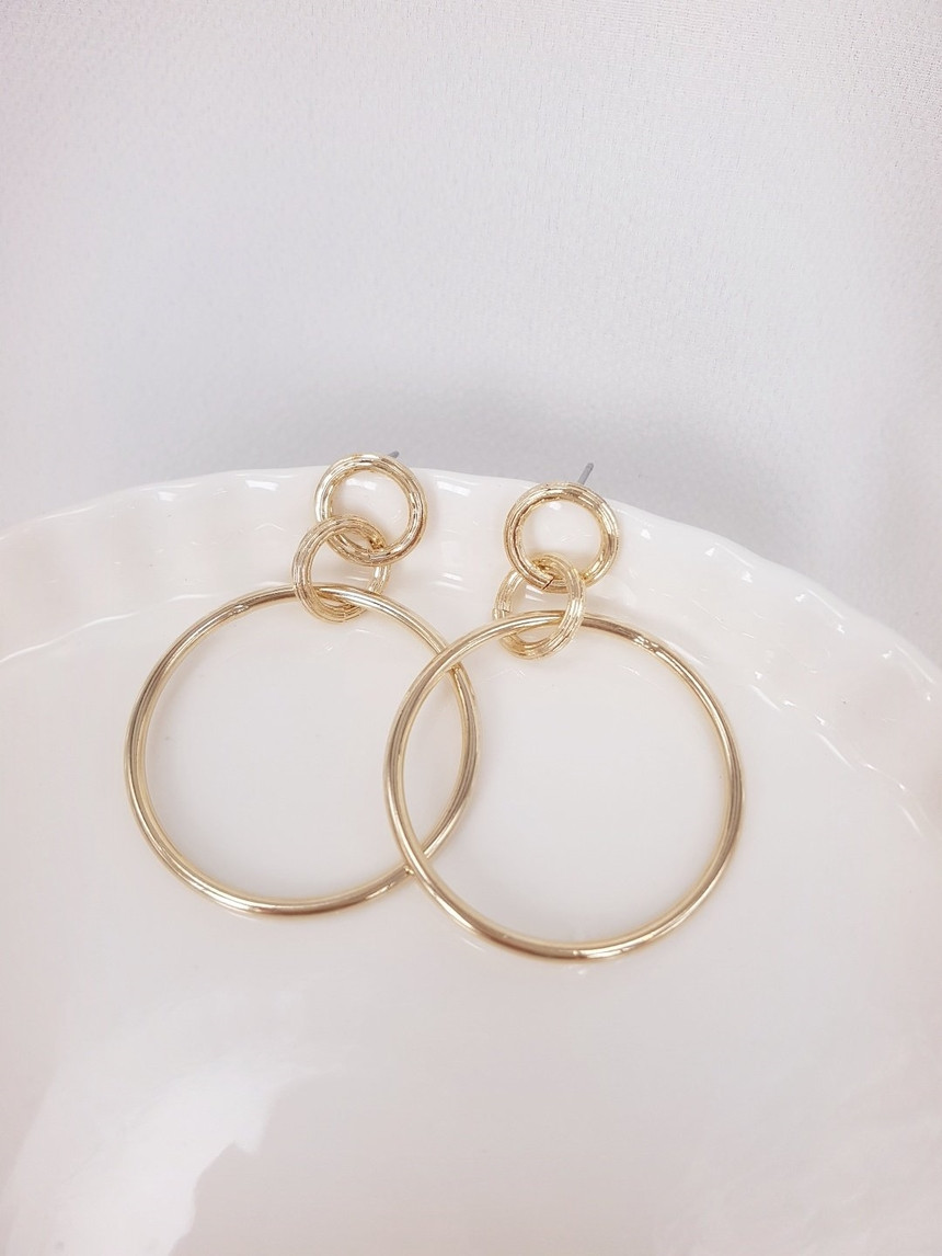 Modern and Bold Gold Ring Earrings Big Circle Circ