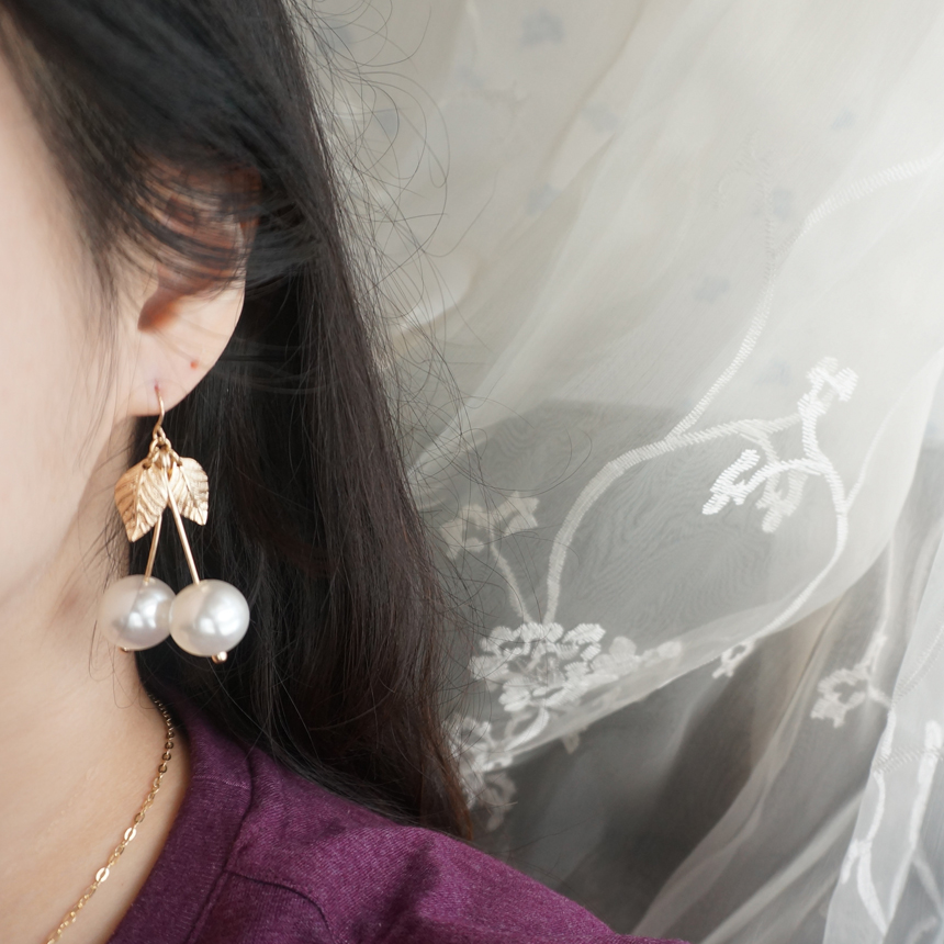 Specials Vintage Flower Cubic Pearl Tassel Heart D