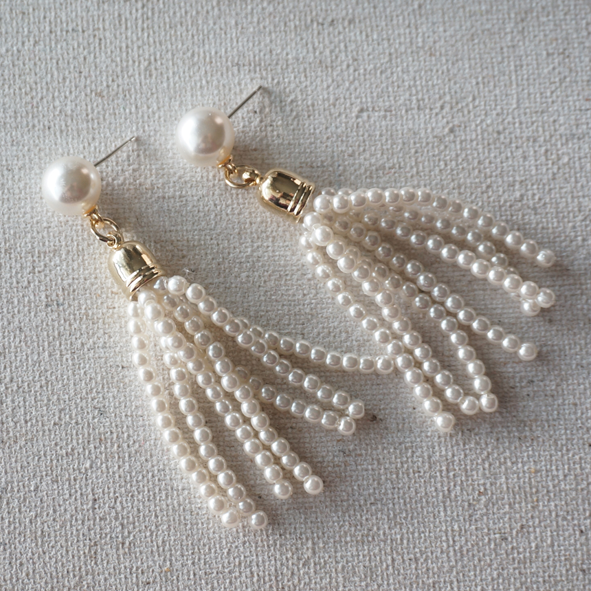 Specials Vintage Flower Cubic Pearl Tassel Heart D