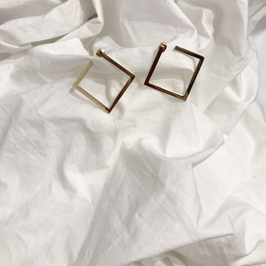 Modern Earrings Gold Drop Earrings Antique Fashion