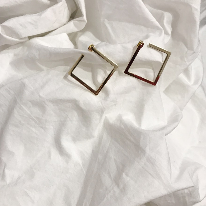 Modern Earrings Gold Drop Earrings Antique Fashion