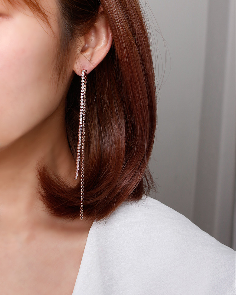 <b><p>Widow Drop Earrings sh Bl Circle Silver The</p></b><b><p>ウィドウ ドロップイヤリング 輝く ブブサークルシルバー ラインがきれい ラブリー</p></b><br /><br /><p align='center'>