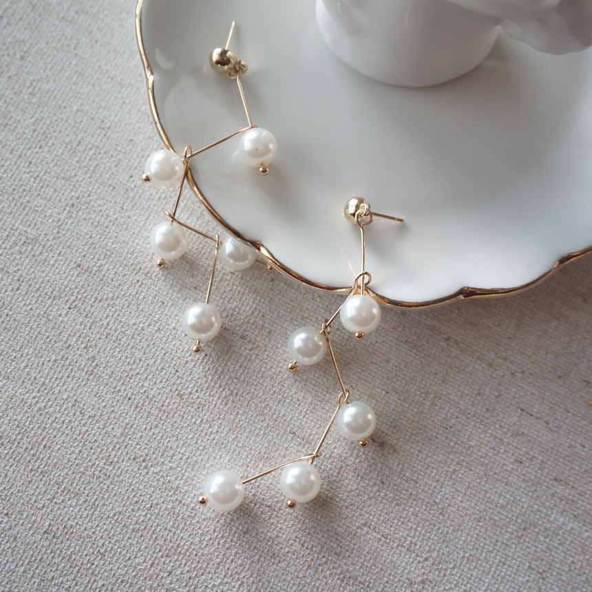 Specials Vintage Flower Cubic Pearl Tassel Heart D