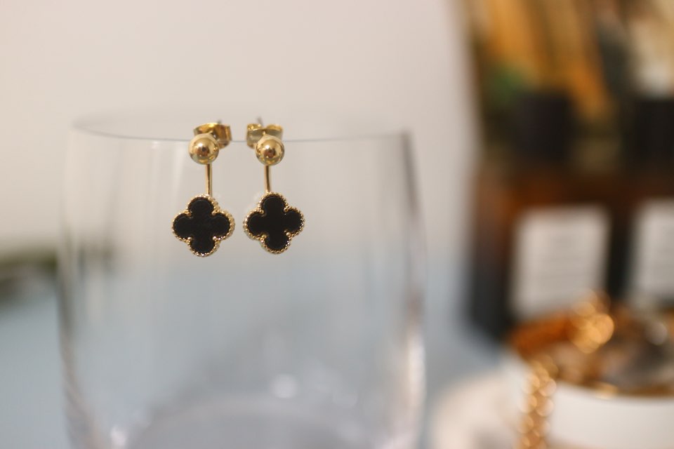 Van Cliff st crover 2colors Daily earrings Feminin