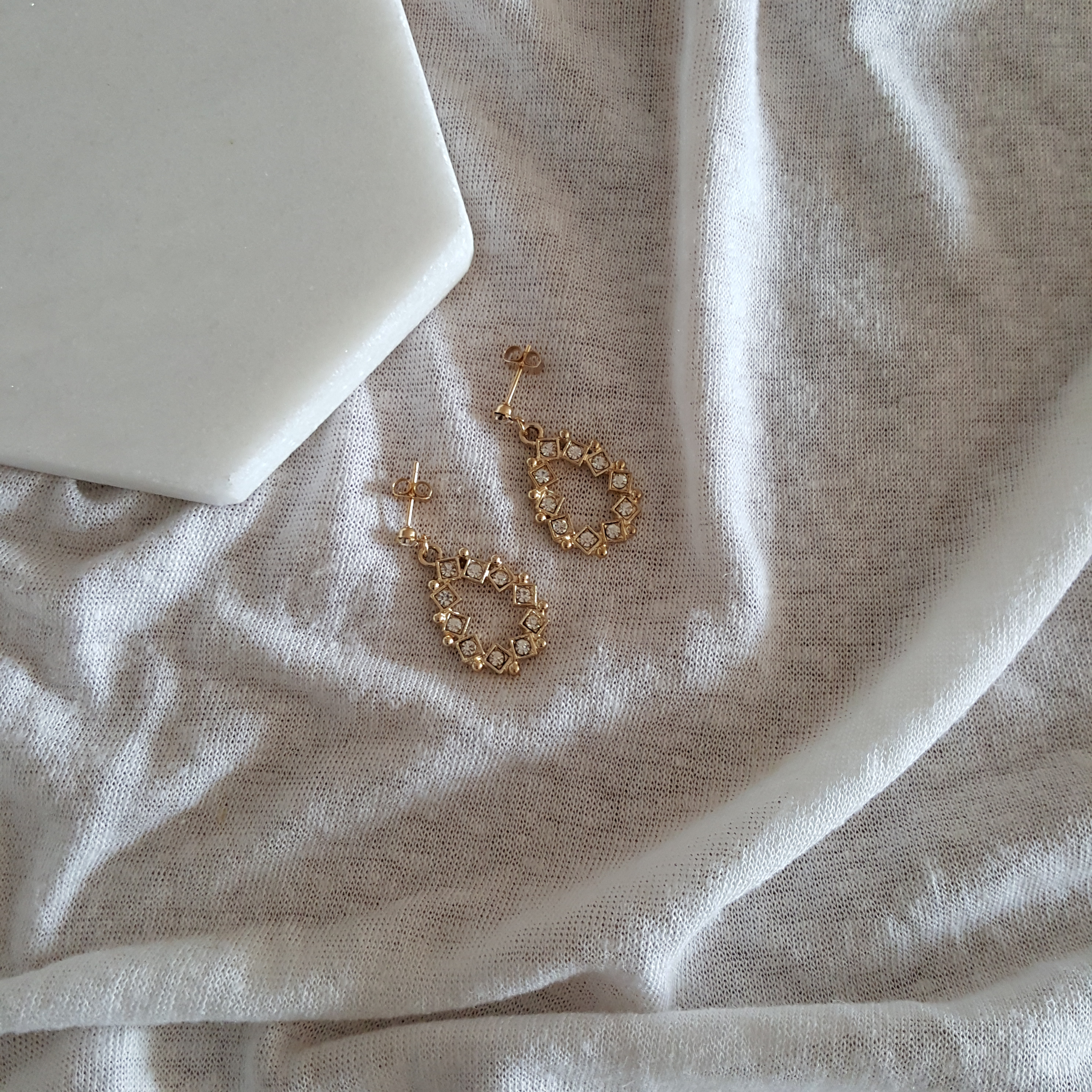 Jewelry Drop Earrings Classical Gentleman Look Bol